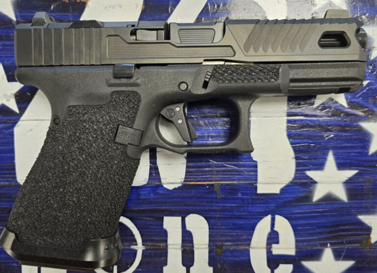 Glock 19 Custom 9mm Semi Auto Pistol, Black 4.02"
