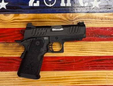 Staccato CS, 3.5" Barrel, Black, 9MM Semi Auto Pistol, OEM Bag, 2 OEM Magazines